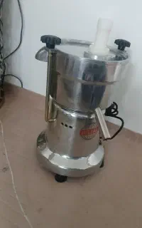 آبمیوه گیری صنعتی