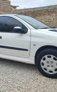 ۲۰۶ تیپ پنج  فقط معاوظه