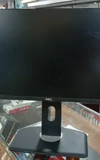 مانیتور استوک در حد نو