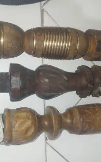 تنه چوبی و شلنگ قلیان