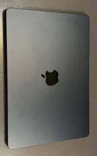 MacBook Air M2 2022 8/512