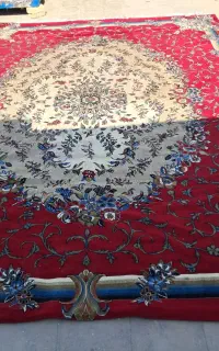 فروش 1عدد فرش. زمینه لاکی