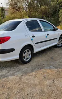 206 صندوقدار کم کار ، مدل ۹۷ فول