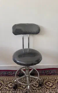 صندلی سالم در حد نو