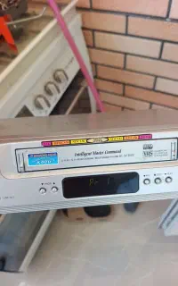 ویدیو سامسونگ در حد نوار ویدئو و کاست و سی دی