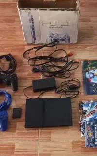 Playstation 2 بدون مشکل و سالم