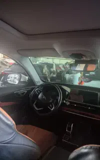 تیگو 7 پرو پرومیوم  رنگ سفید روغنی براق