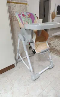 صندلی غذای کودک