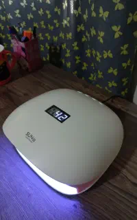 دستگاه uv ناخن