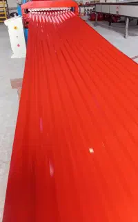 کار در تولید حلب