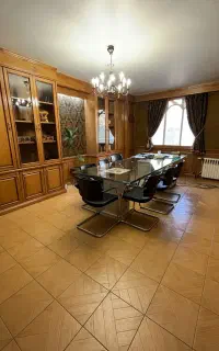 ۱۰۰متری/سند اداری/بهترین لوکیشن چهاراه فرمانیه