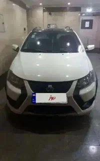 کوییک اس ار سفید مشکی مدل 1402 کارکرد 32 هزار