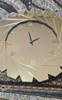 ساعت دیواری خورشیدی