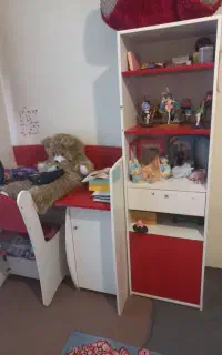 میزتحریر و کمدکتاب