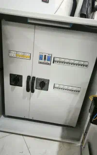 طراحی و ساخت تابلو برق صنعتی