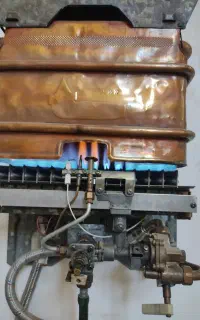 آب گرمکن دیوار ی بوتان B3115