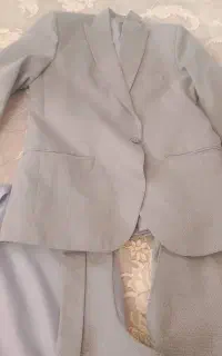 یک دست کت وشلوار مراسمی مناسب ۱۳سال