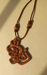 گردنبند دستساز