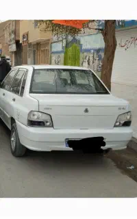 مجسمه خطر برفی پراید 132