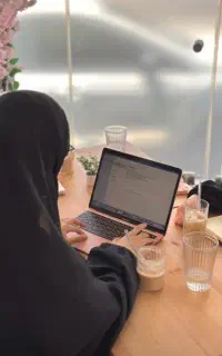 پایان‌نامه حوزوی با بررسی منابع فقهی و اصولی