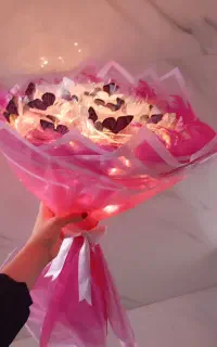 دسته گل پروانه‌ای
