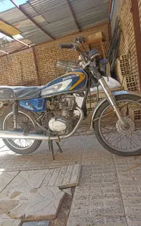 موتور سیکلت ۱۲۵