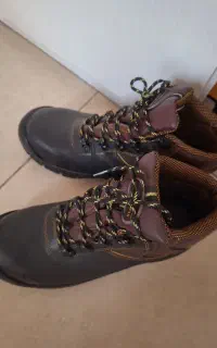 کفش کار