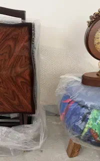 جلو مبلی . ساعت . پاف