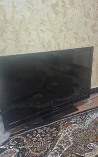 فروش یک دستگاه تلویزیون ال سی دی سامسونگ