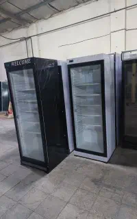 یخچال ایستاده ویترینی نو با گارانتی شرکت