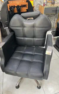 صندلی آرایشگاهی