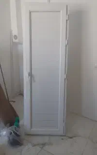 درب پی وی سی
