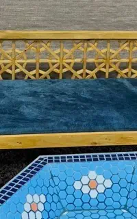 تخت سنتی چوبی