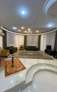 تمیزکردن خونه و راه پله