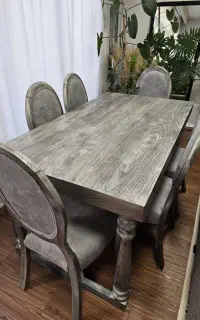 میز ناهارخوری