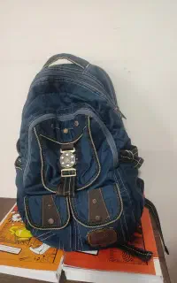 کیف مدرسه
