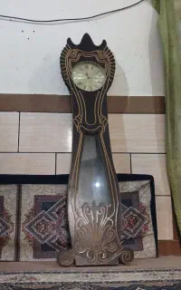 ساعت دیواری سالم