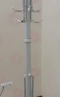 چوب لباسی ایستاده