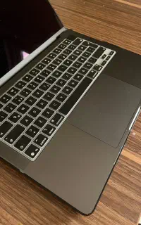مک بوک پرو m5