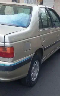 پژوپارس مدل ۸۲