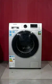 ماشین لباسشویی سامسونگ ۸کیلویی لمثی کارکرده گ