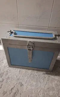 جعبه ابزار آهنی دست ساز