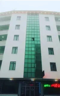 نظافتچی اقا یا خانم