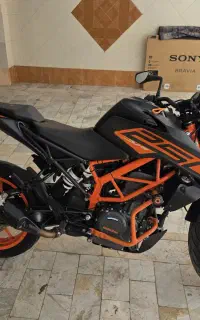 KTM duke 250