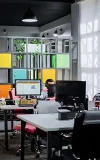 آموزش و استخدام برنامه نویس