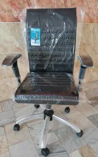 صندلی گردان و اداری مدل کرکره‌ایی