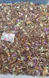 انواع چای و ادویه جات خانگی