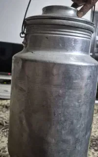 دبه جا شیر