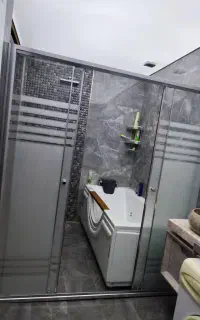 درب ریلی شیشه ای سکوریتی