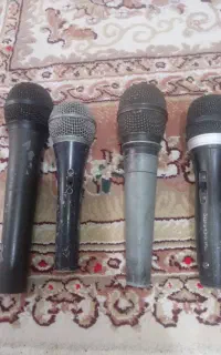میکروفن سیم دار